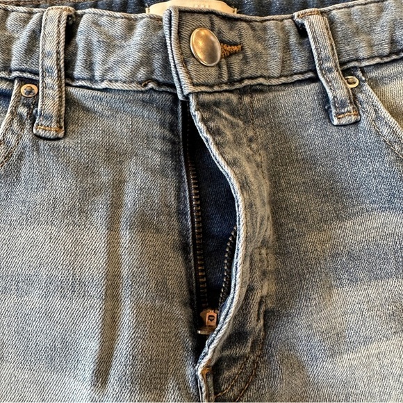 H&M Blue Denim Jean Shorts Distressed Relaxed Fit Size 4 - Picture 7 of 13
